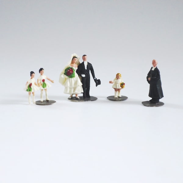 List 30+ Pictures miniature bride and groom in wedding party Latest List 30+ Pictures miniature bride and groom in wedding party Latest