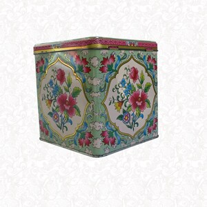 Vintage Daher Storage Tin, Floral Pattern, Nesting Kitchen Canister, Hostess Gift, Cookie Jar image 5