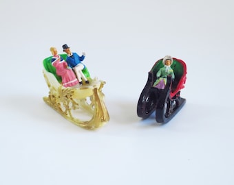 Tiny 1 inch Horse Drawn Carriage Set • Vintage Putz Figures • Wedding Miniature • SwirlingOrange11