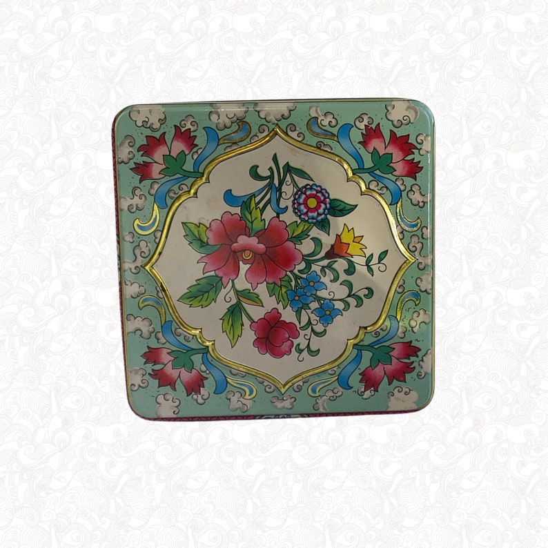Vintage Daher Storage Tin, Floral Pattern, Nesting Kitchen Canister, Hostess Gift, Cookie Jar image 6