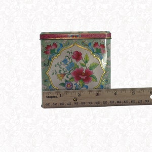 Vintage Daher Storage Tin, Floral Pattern, Nesting Kitchen Canister, Hostess Gift, Cookie Jar image 10