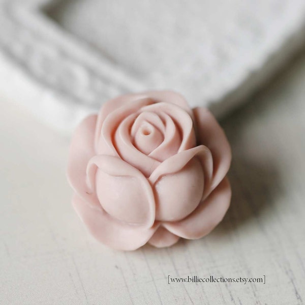 2pcs, NEW flat back sweet rose in Soft Pink colour (CAF-SRA-002)
