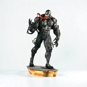 Venom Legends Series Figure – 30cm PremiumPainted Statue