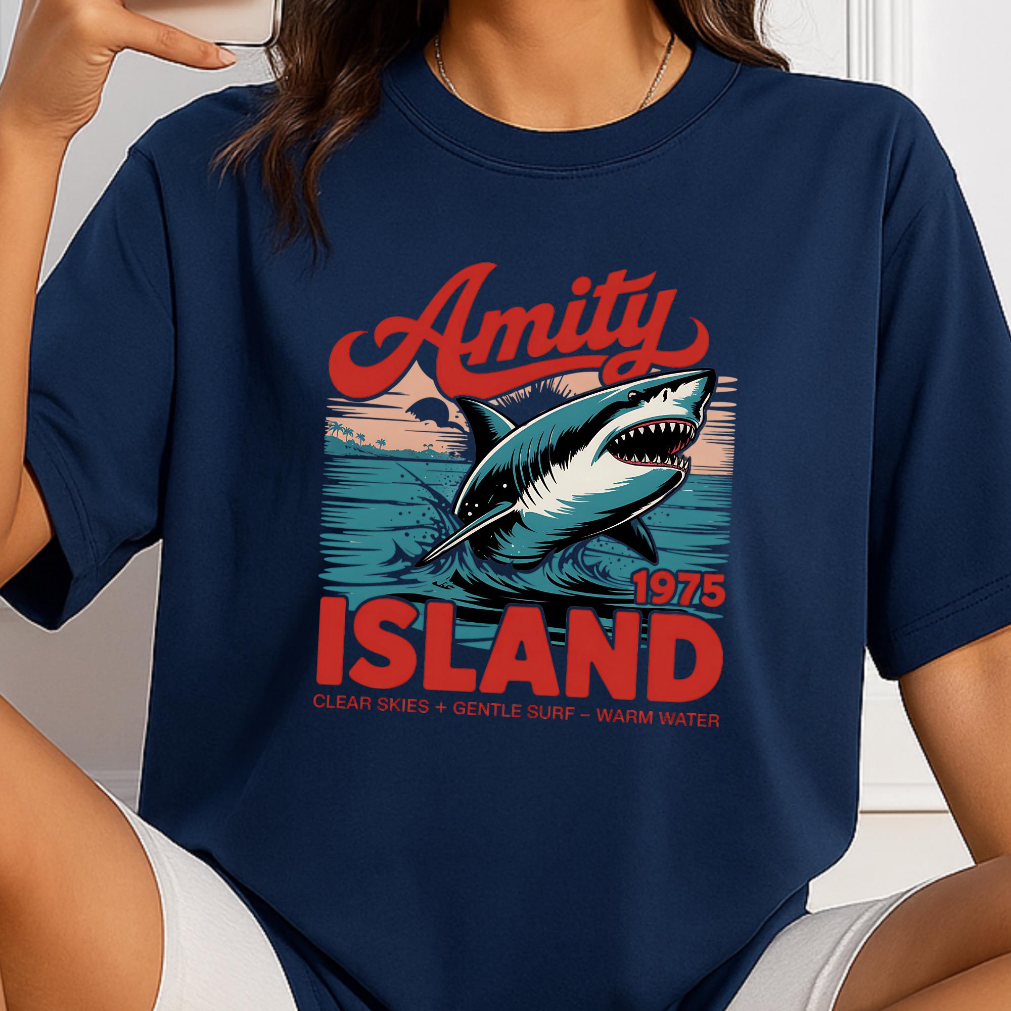 ジョーズ アミティアイランドTシャツ：レトロビーチスリラー、シャーク 