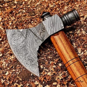 Handmade Damascus Steel Tomahawk, camping axe, Tomahawk Axe with leather sheath, Forged Tomahawk Axe, Personalised tomahawk, Bushcraft Axe