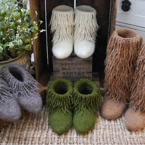 moonkoosa boots knitting pattern