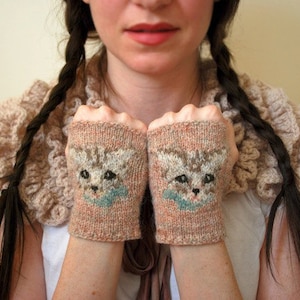 meow mitts KNITTING PATTERN