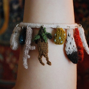 care of magical creatures charm bracelet 1 KNITTING PATTERN