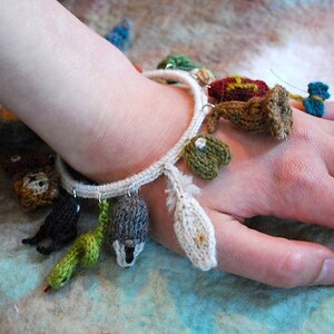 care of magical creatures charm bracelet 3 KNITTING PATTERN image 3