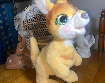 Little Live Pets Kangaroo Plush–Interactive Kangaroo Toy–Big Green Eyes–Not Working Display Plush