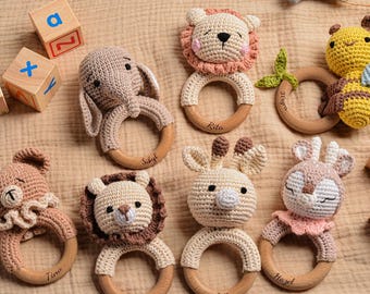 Chocalho personalizado com o nome do bebê, brinquedo personalizado com o nome do bebê, presente para chá de bebê e sobrinho, chocalho calmante de madeira gravado