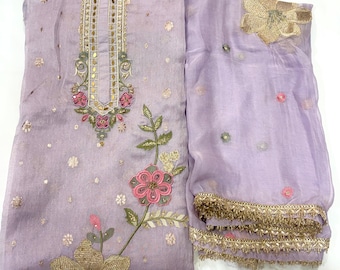 Ensemble Salwar Kameez en soie Chanderi lourdement brodé | Dupatta en mousseline de soie | Costume indien à fleurs brodées | Costume de soirée décousu | Mariage