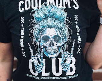 Camiseta del Club de Mamás Geniales - Camiseta con Calavera y Moño Desordenado - Bella Canvas - Camiseta Divertida para Mamá - Estética Moderna para Mamás Geniales