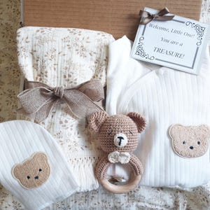 Teddy Bear Baby Gift, New Baby Gift Box, Gender-Neutral Gift Set, Welcome Home Baby Gift