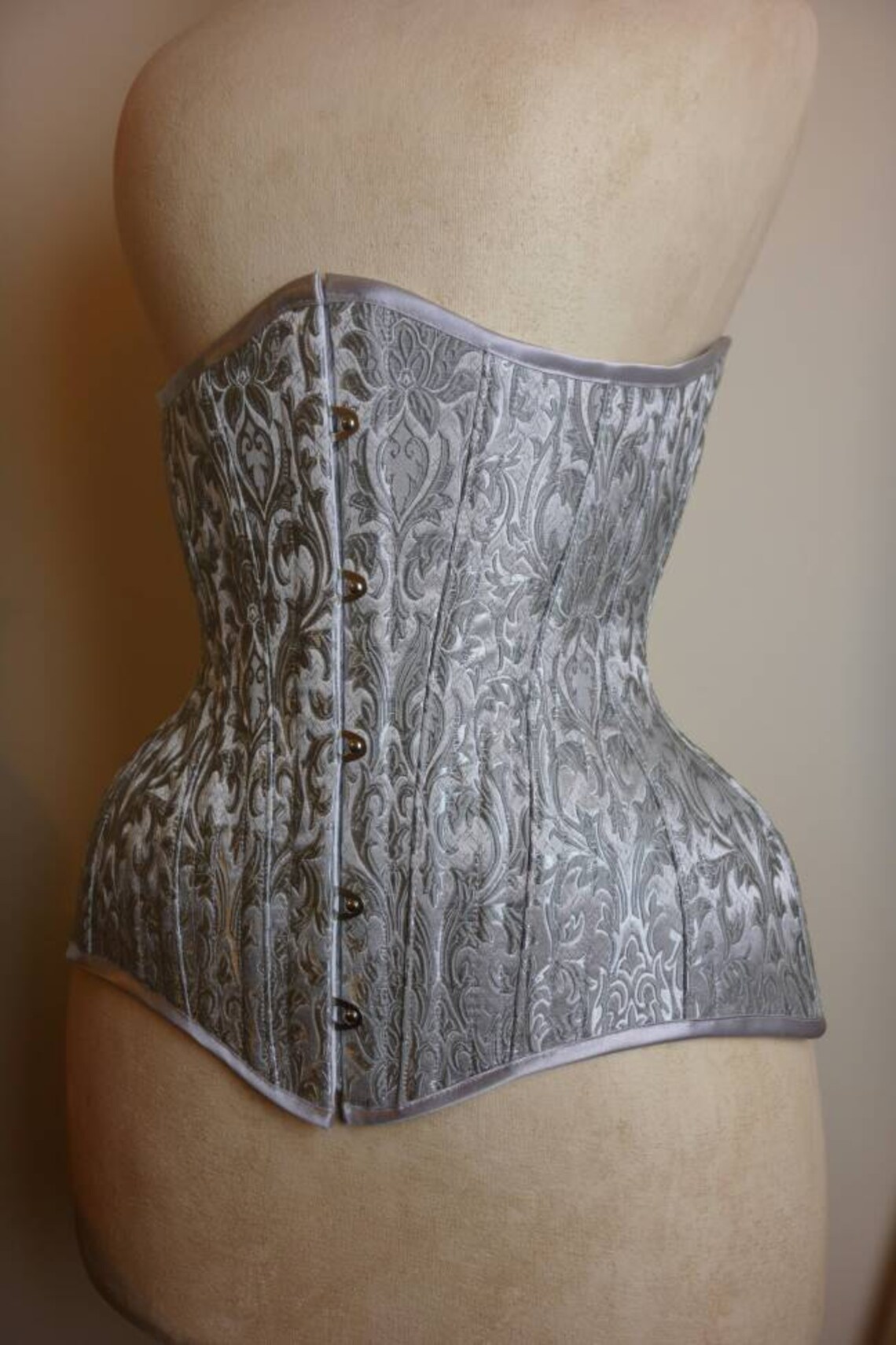 Lineth Brocade Underbust Waist Training Corset