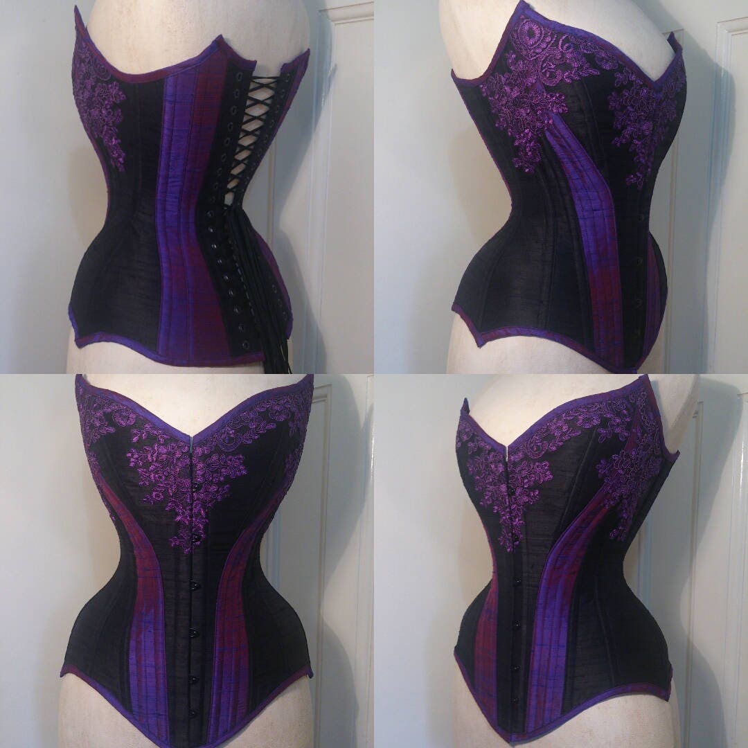 Isabela Overbust Halter Neck Corset