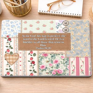 Puede incluir: Un juego de tres tazas de cerámica con un acabado moteado y mate. Las tazas son de color crema, gris claro y gris oscuro. Cada taza tiene un diseño simple y minimalista.