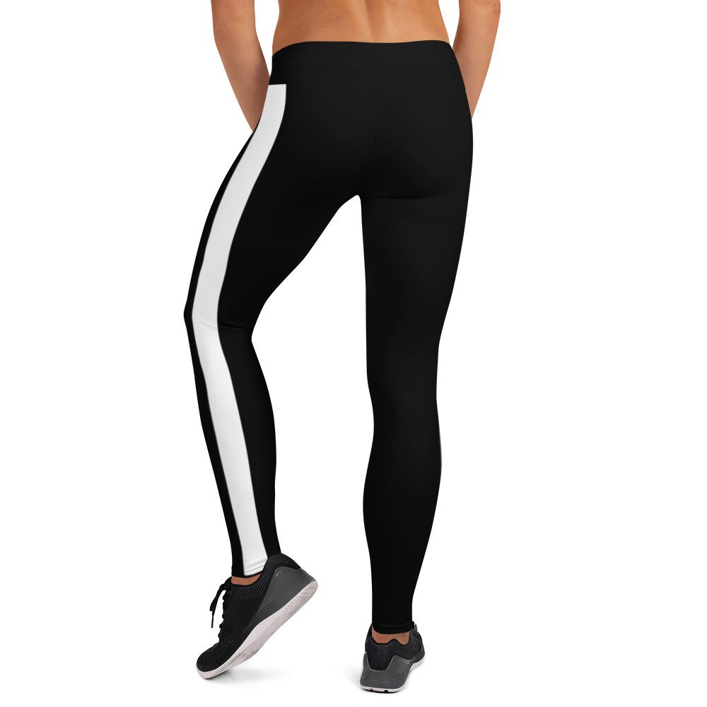 Black leggings with white stripes 2025