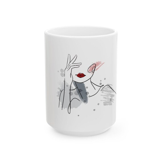 Unique Fashionista Coffee Mug: A Chic Gift for the Modern Art Lover