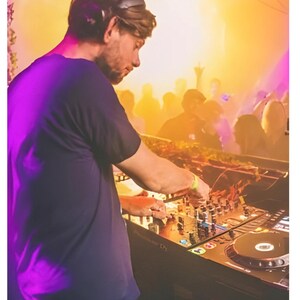 RAVE On - Neon Writing Pad for Bright Ideas - Colorful Planner and Rave Diary image 4