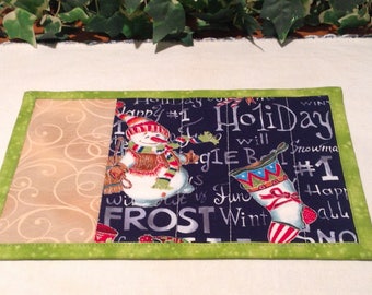 Christmas Quilted Mug Rug - Frosty the Snowman Snack Mat Quiltsy Handmade