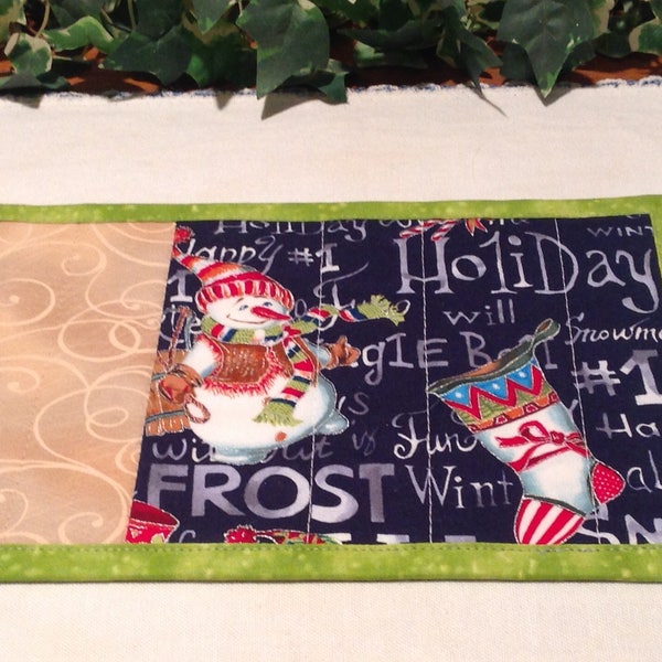 Christmas Quilted Mug Rug - Frosty the Snowman Snack Mat Quiltsy Handmade