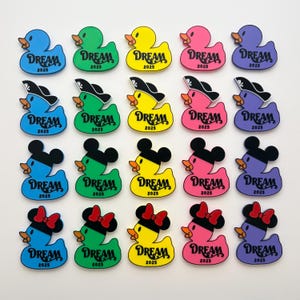 Personalisierte Disney Dream Cruise Duck Magnete (12) - Pixie Dust Geschenke - Fischverlängerer - 4 Stile und 5 Farben Bild 6
