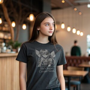 Camiseta de chica de anime triste – Camiseta manga extragrande – Estética grunge suave – Ropa urbana gótica kawaii – Camiseta gótica pastel