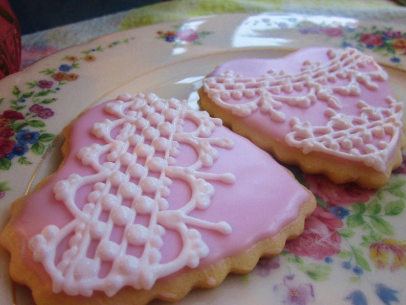 Lacey Love Cookies image 2