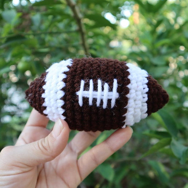 Football Crochet Toy, Amigurumi ball, Sports theme, Baby Rattle, Pretend Play, Soft Toys, Touch Down, Outdoor Play, Newborn Sport Photo prop