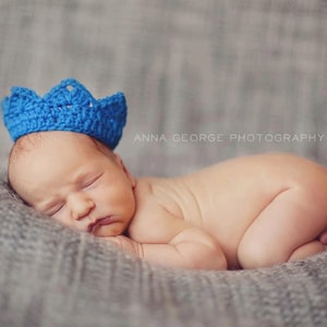 Newborn Crochet Crown, Baby Crown, Newborn Girl Crown, Newborn Boy Crown, Newborn Photo Prop, Prince, Princess, King, Royalty image 1