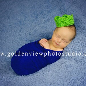Newborn Crochet Crown, Baby Crown, Newborn Girl Crown, Newborn Boy Crown, Newborn Photo Prop, Prince, Princess, King, Royalty image 2