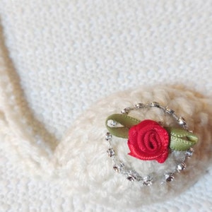 Pretty nose warmer,  flower nose warmer,  nose warmer with bling,  crochet nose warmer
