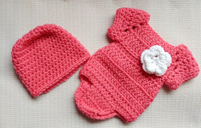 crochet newborn baby clothes