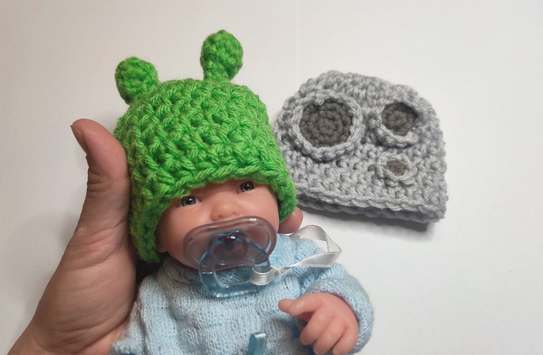 Micro Preemie Alien Beanie, Moon Hat, Astrology, Tiny Hats, Tiny Baby ...
