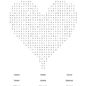 Peut inclure: Un jeu de mots en forme de c&oelig;ur avec le titre "Nature at Peace". Le puzzle contient des mots li&eacute;s &agrave; la paix et &agrave; la tranquillit&eacute;. En dessous, on trouve des mots comme "Calmed", "Restful" et "Harmony".