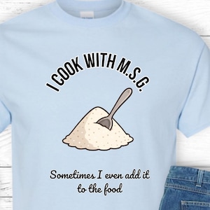 Unique Foodie Gift: Add a Dash of Comedy to Your Wardrobe with This Funny Graphic T-Shirt