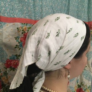 100% Cotton Large White and Green Leaf Scarf Head Covering Headwrap cottagecore