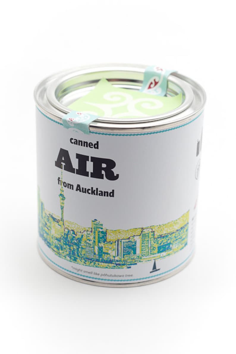 Original Canned Air From Auckland, New Zealand, gag souvenir, gift, memorabilia image 2