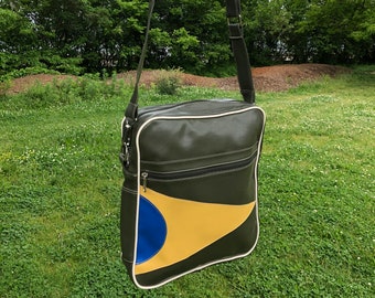 Shoulder bag - Messenger bag - Retro bag - Brazil Flag bag - PVC bag - Vegan bag - Fake leather bag - Crossbody bag