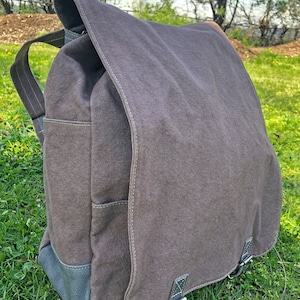 Sac à dos en toile marron élégant et fonctionnel - Toile et sac à dos - Sac à dos - Sac à cordon - Sac utilitaire - Sac à dos en toile - Sac pour homme