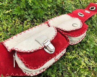 Triple Pouch Leather belt - Burning Man belt - Leather utility belt - Waist purse - Hip bag - Travel pouch belt - Red belt