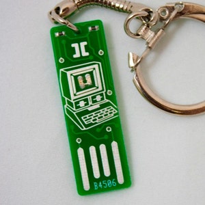 Apple Too USB Circuit Board Keychain - Lights Up