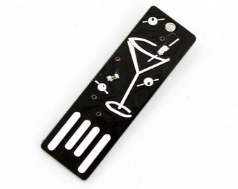 Martini USB Circuit Board Magnet in Black - Lights Up