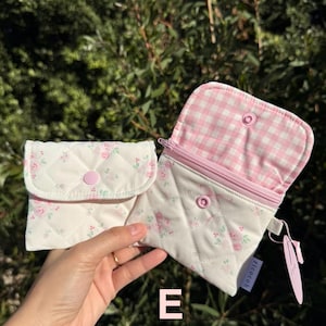 Quilted Zipper Wallet: Handmade Fabric Mini Pouch with Keychain E - Mini pink floral