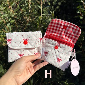 Quilted Zipper Wallet: Handmade Fabric Mini Pouch with Keychain H - Red polka dot