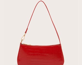 Sac à bandoulière rouge en similicuir embossé crocodile : élégant sac à main sous les bras