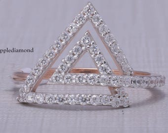 Triangle Shape Moissanite Engagement Ring Rose Gold Minimalist Round Cut Promise Ring Handmade Bridal Jewelry Gift for Her Wedding Ring