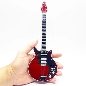 Miniature Guitar Big Red Bryan May Queen Scale 1:4 - Mini Electric Guitar Handmade Wood - Guitarist Birthday Gift Music Desk Shelf Display A