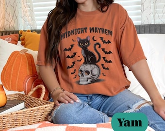 Comfort Colors Vintage Black Cat Halloween T-Shirt